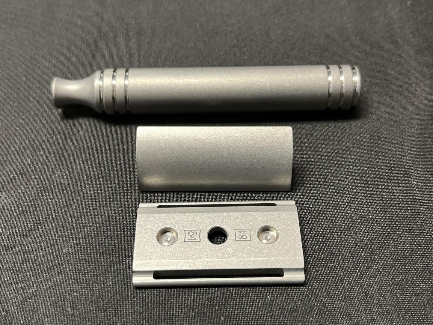 Grade 5 Titanium - Complete Razor - 2 Base Plates