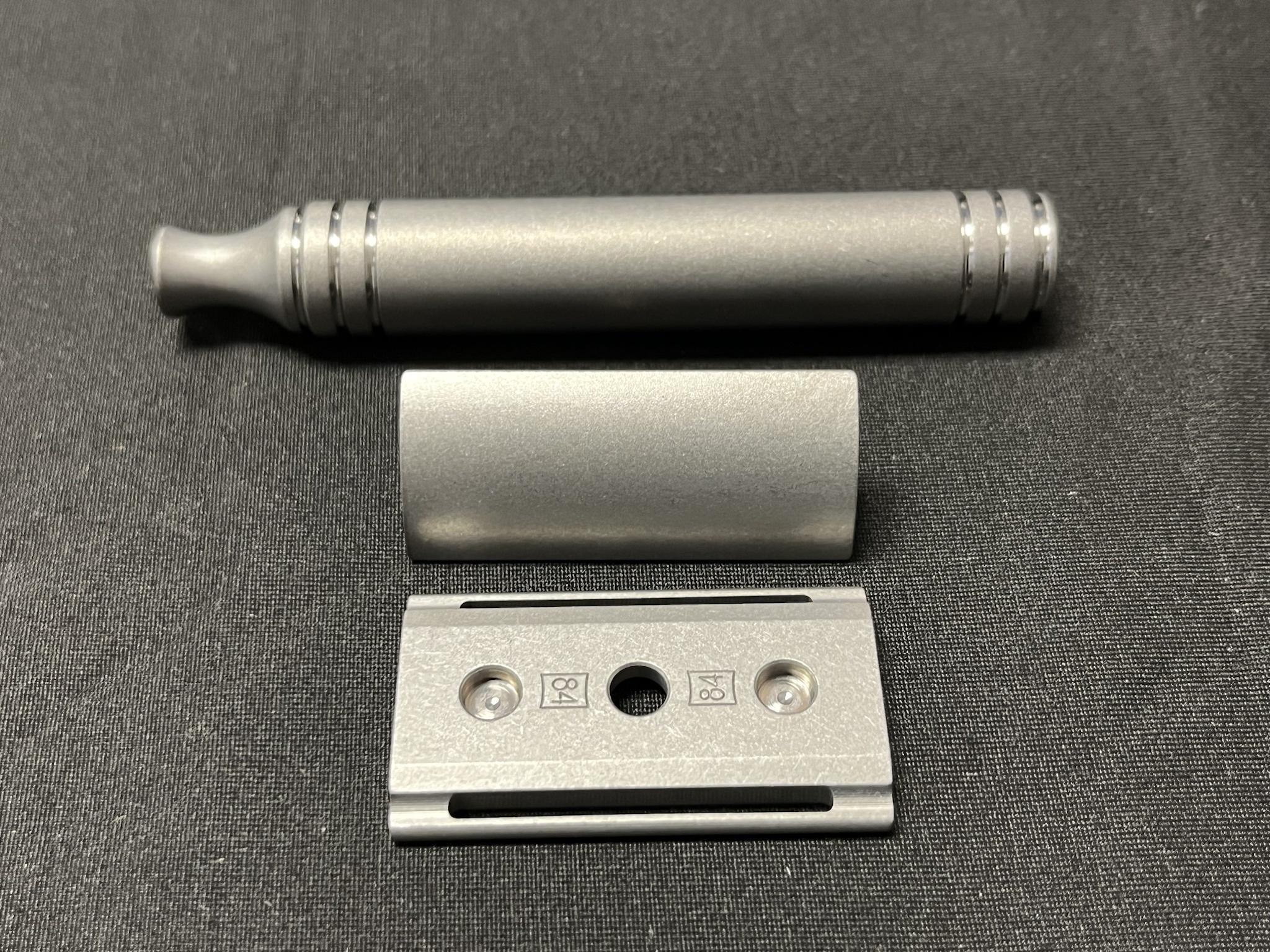 Solid Titanium Razor Grade 5 Titanium - Complete Razor - 2 Base Plates – GUERRILLA RAZORS