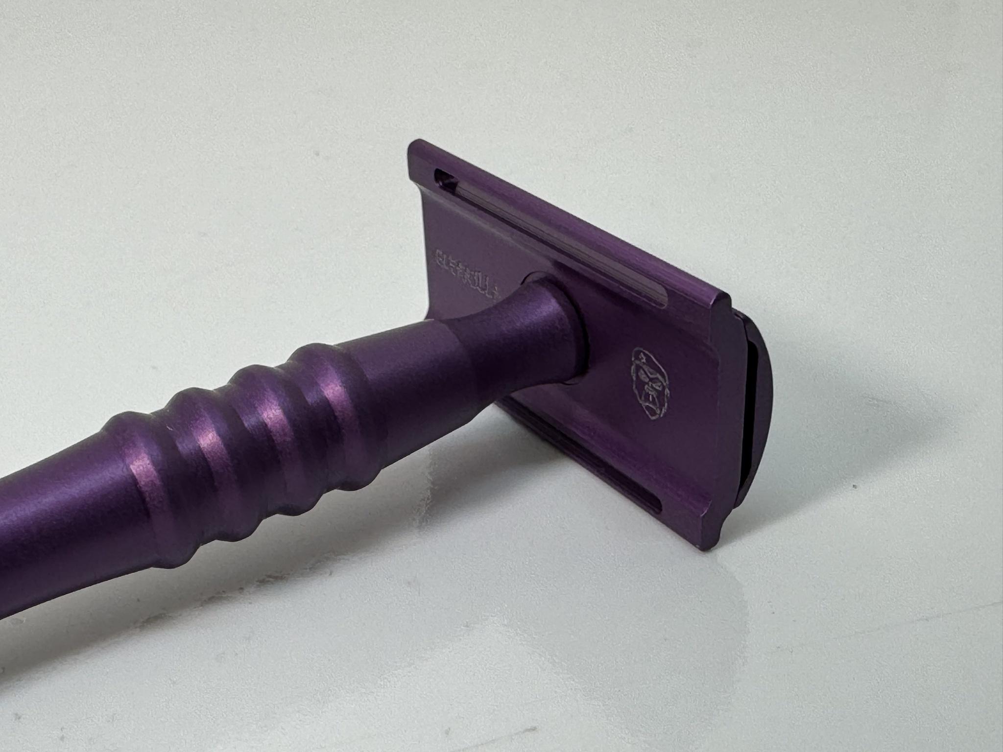 Violet Razor VIOLET – GUERRILLA RAZORS