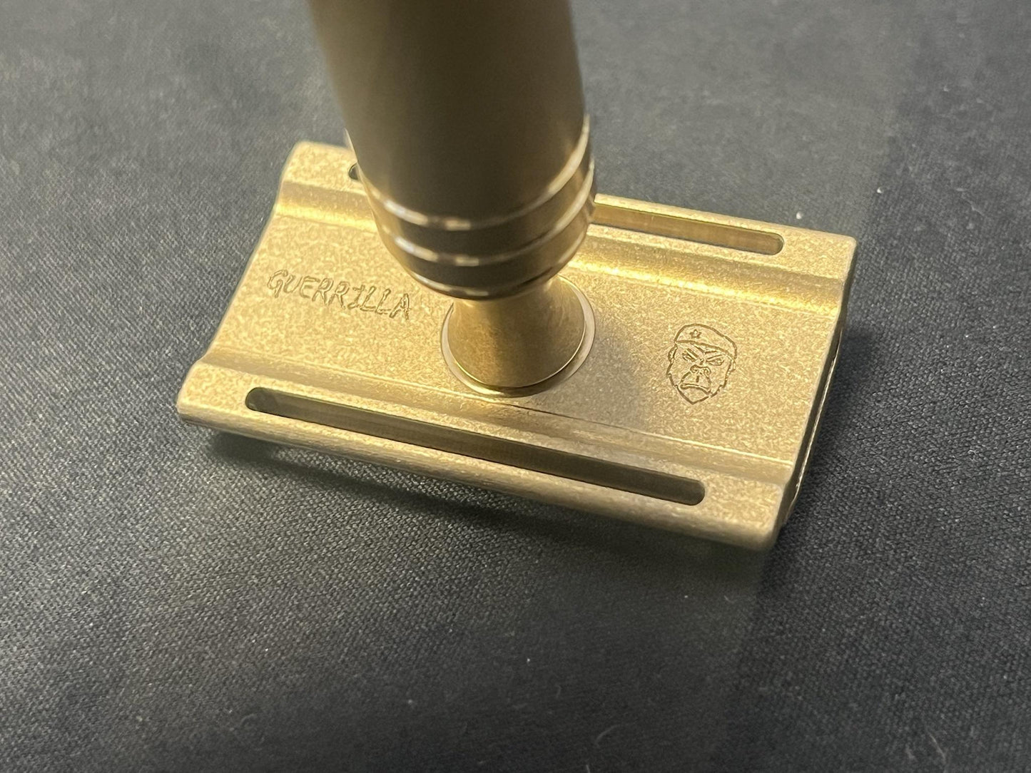 C954 Bronze - Complete Razor - 2 Base Plates