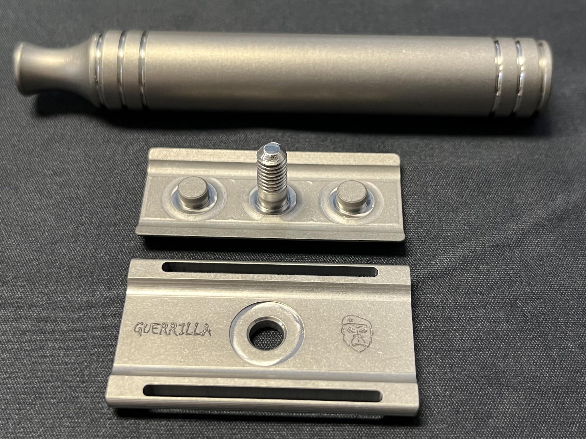 24000 Razorplate 316L Stainless Steel - Complete Razor - 2 Base Plates – GUERRILLA RAZORS